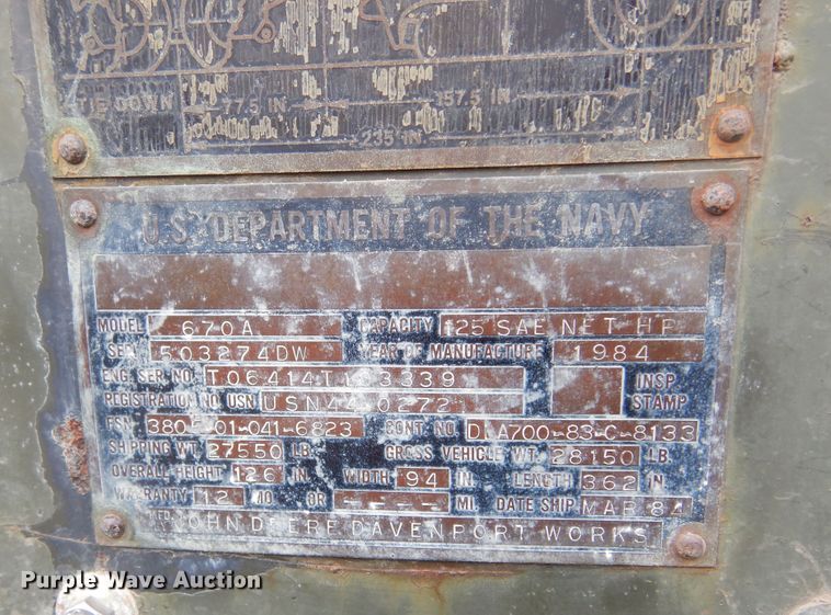 image for item MX9919 1984 John Deere 670A  motor grader