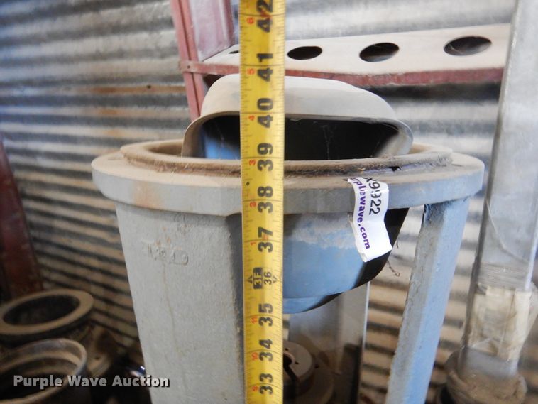 image for item MX9922 High Thrust  turbine driven well head