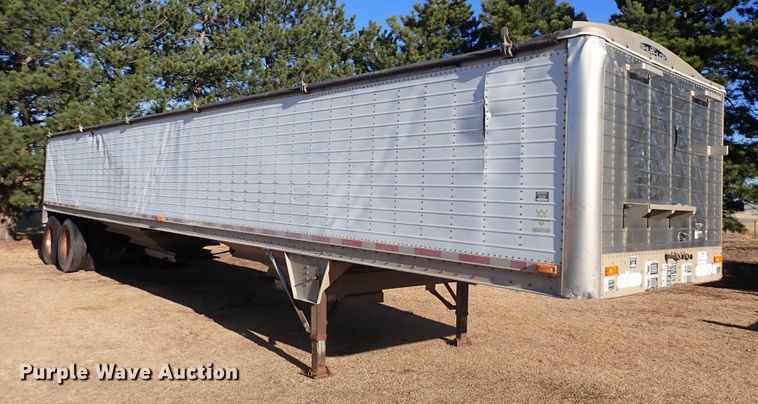 image for item DC4024 1998 Wilson DWH-400  grain trailer