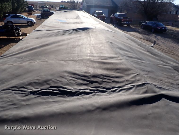 image for item DC4024 1998 Wilson DWH-400  grain trailer