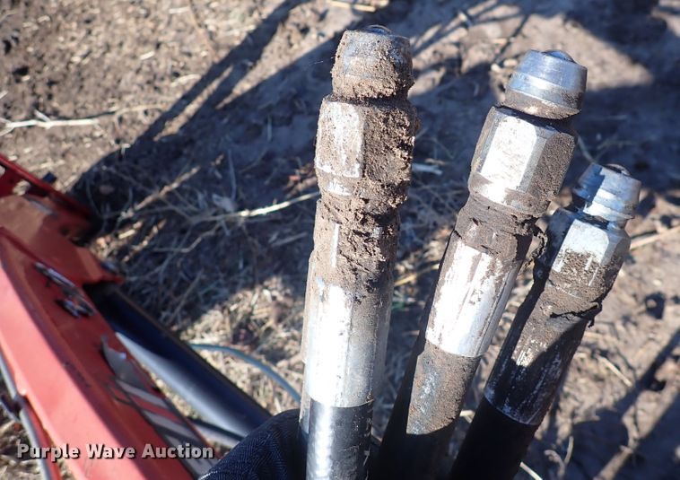 image for item DC4025 Case IH L350  loader