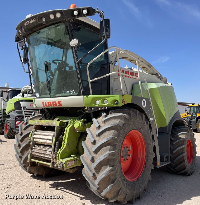 image for item DJ5023 2016 Claas Jaguar 970  forage harvester