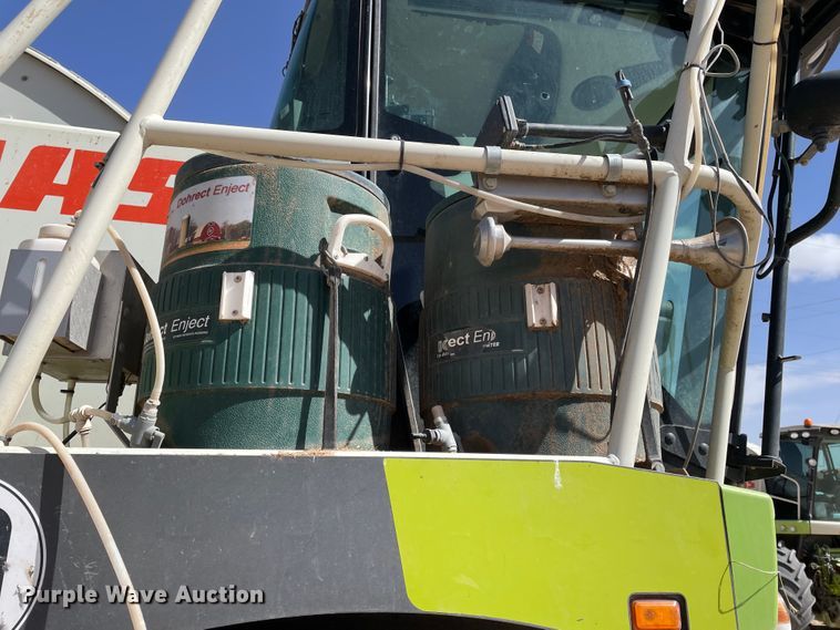 image for item DJ5023 2016 Claas Jaguar 970  forage harvester