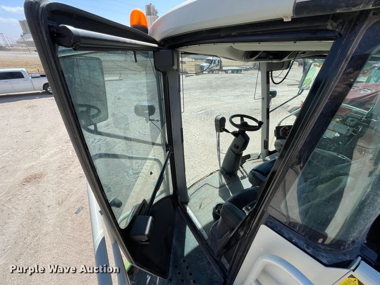 image for item DJ5023 2016 Claas Jaguar 970  forage harvester