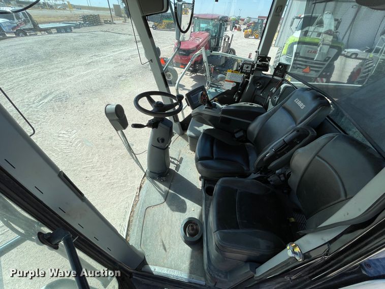 image for item DJ5023 2016 Claas Jaguar 970  forage harvester