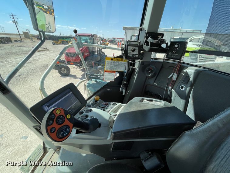 image for item DJ5023 2016 Claas Jaguar 970  forage harvester