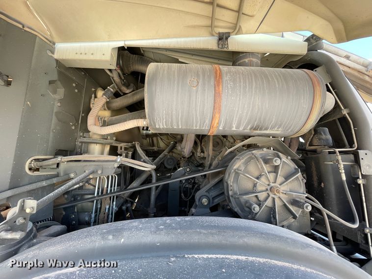 image for item DJ5023 2016 Claas Jaguar 970  forage harvester