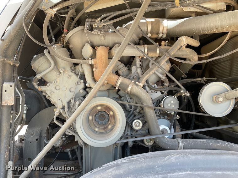 image for item DJ5023 2016 Claas Jaguar 970  forage harvester