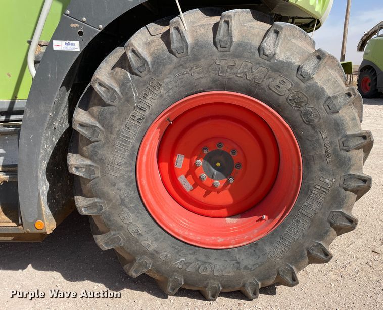 image for item DJ5023 2016 Claas Jaguar 970  forage harvester