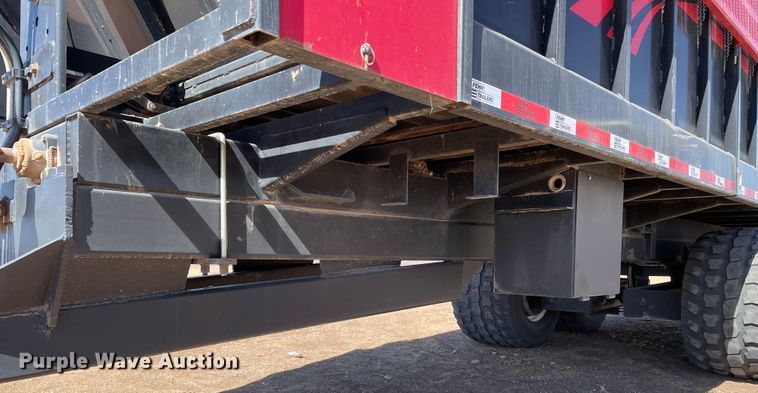 image for item DJ5049 2018 Fehr  manure spreader