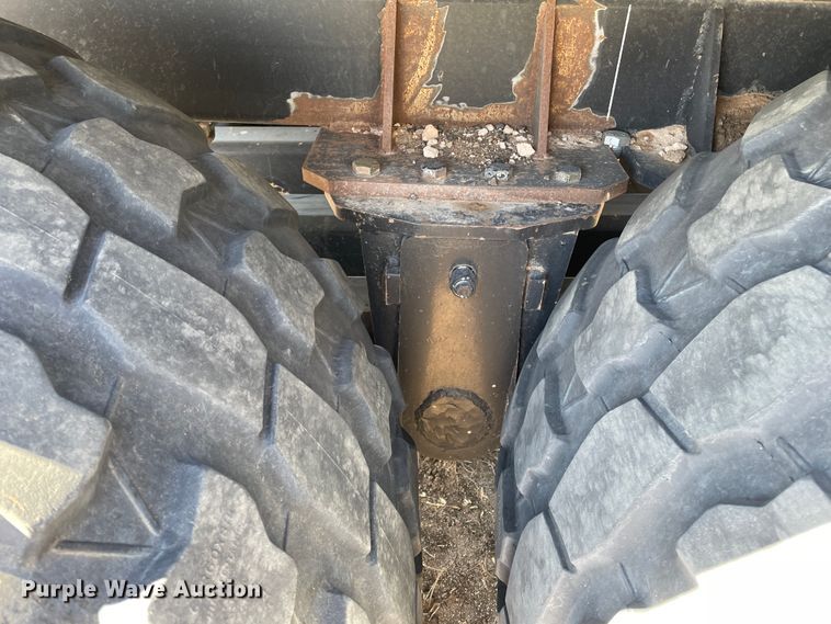 image for item DJ5049 2018 Fehr  manure spreader