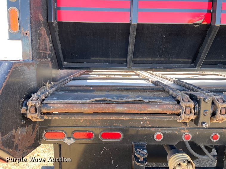 image for item DJ5049 2018 Fehr  manure spreader