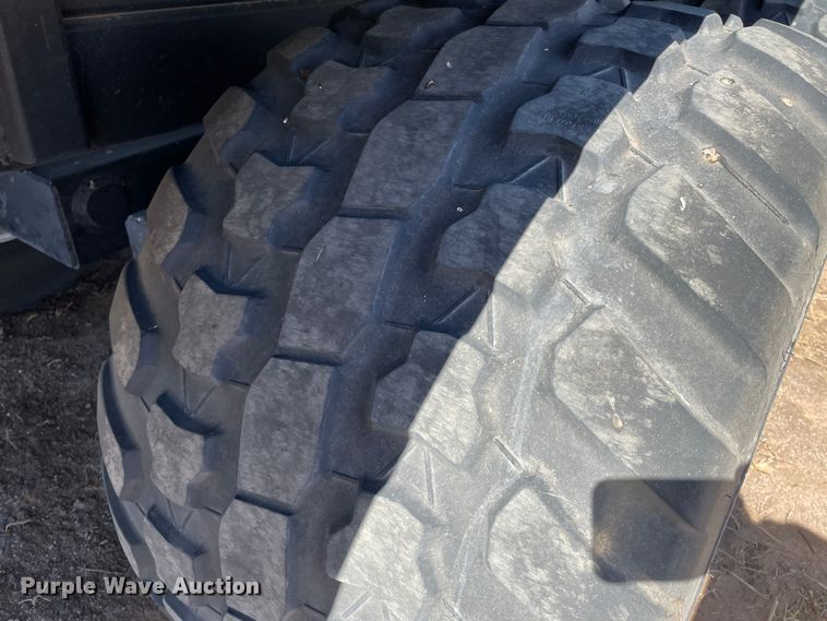 image for item DJ5049 2018 Fehr  manure spreader