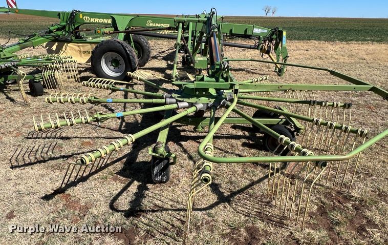 image for item DJ5061 2009 Krone Swadro 1400  rotary hay rake