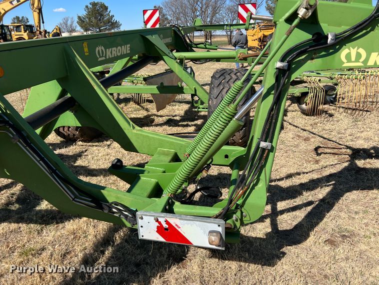 image for item DJ5061 2009 Krone Swadro 1400  rotary hay rake