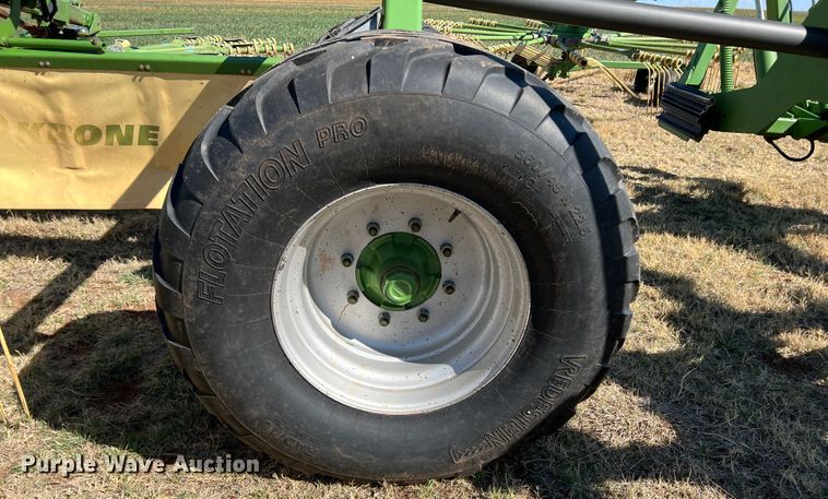 image for item DJ5061 2009 Krone Swadro 1400  rotary hay rake