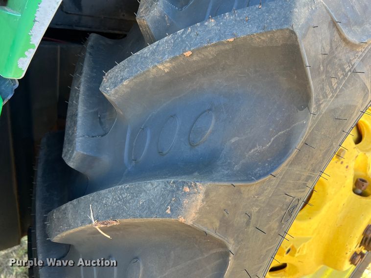 image for item DJ5062 2005 John Deere 8120  MFWD tractor