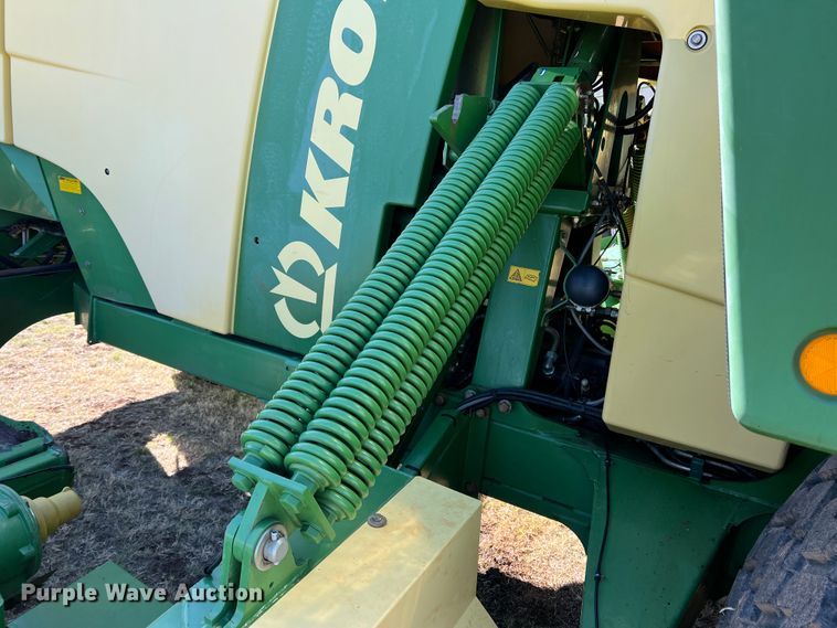 image for item DJ5064 2008 Krone Big M 400  windrower