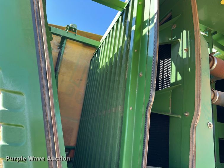 image for item DJ5064 2008 Krone Big M 400  windrower