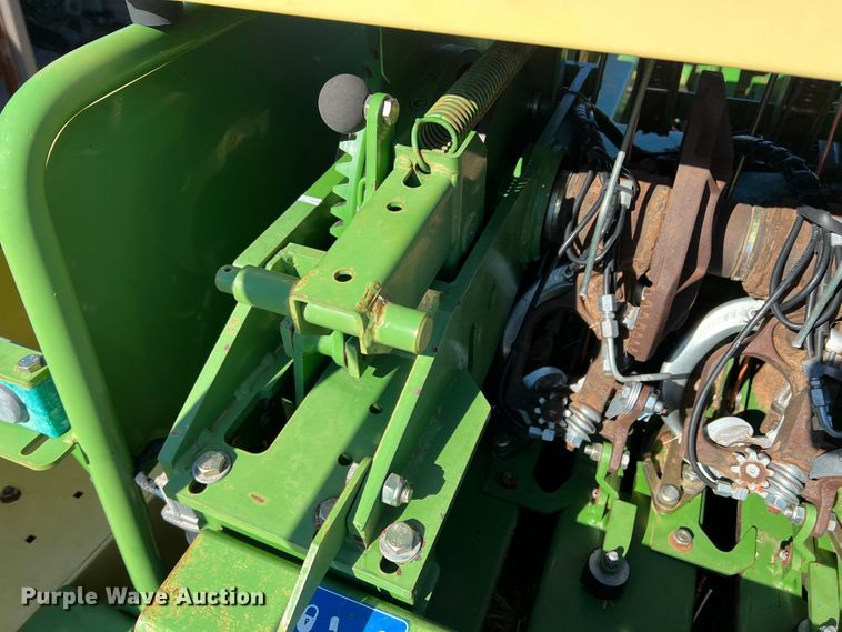 image for item DJ5065 2008 Krone Big Pack 1290  large square baler