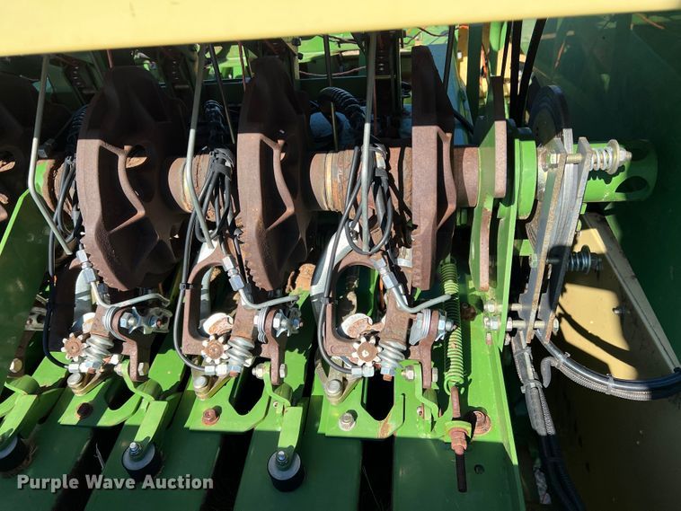 image for item DJ5065 2008 Krone Big Pack 1290  large square baler