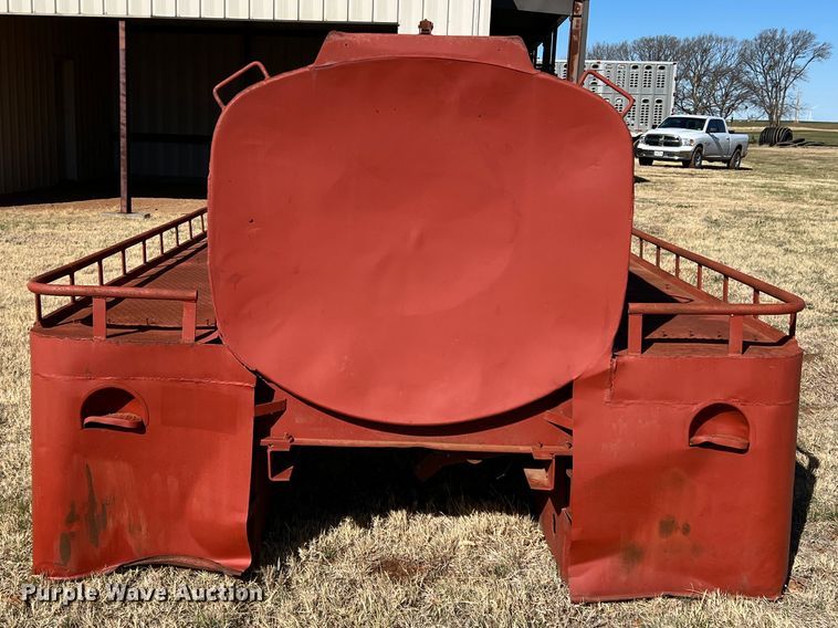 image for item DJ5066 Tank bed