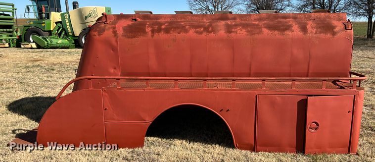 image for item DJ5066 Tank bed