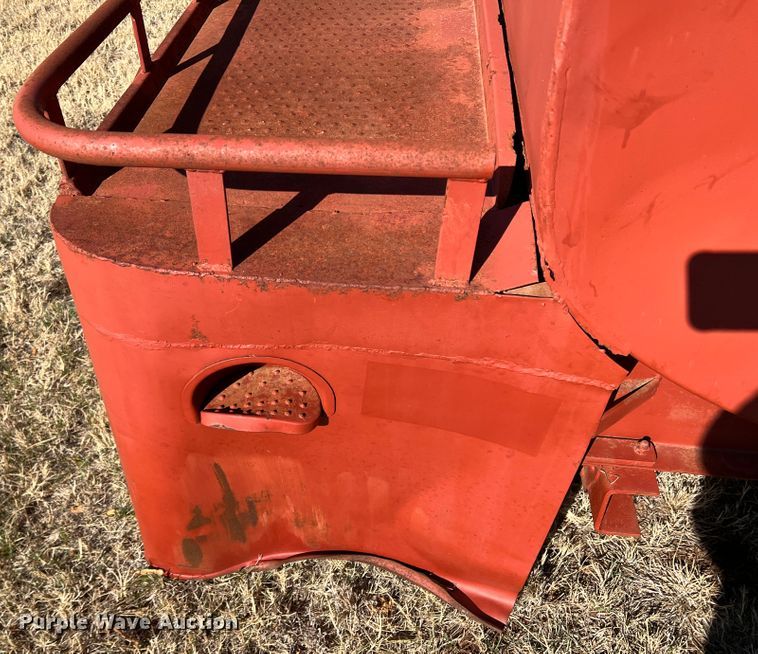 image for item DJ5066 Tank bed