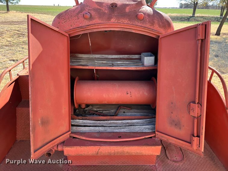 image for item DJ5066 Tank bed