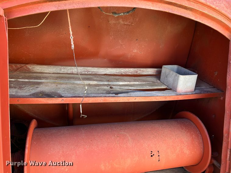 image for item DJ5066 Tank bed