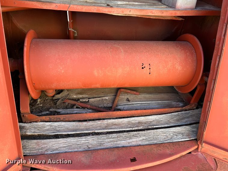 image for item DJ5066 Tank bed