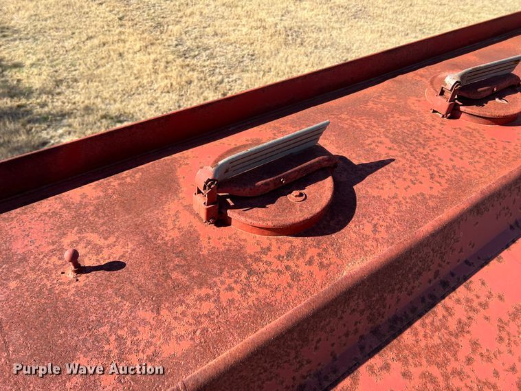 image for item DJ5066 Tank bed