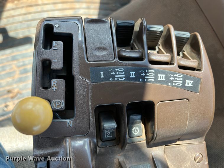 image for item DJ5069 2009 John Deere 9530  4WD tractor