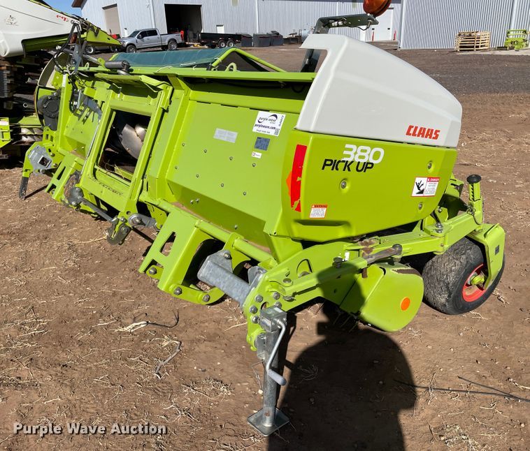 image for item DJ5072 2016 Claas 380  pickup head