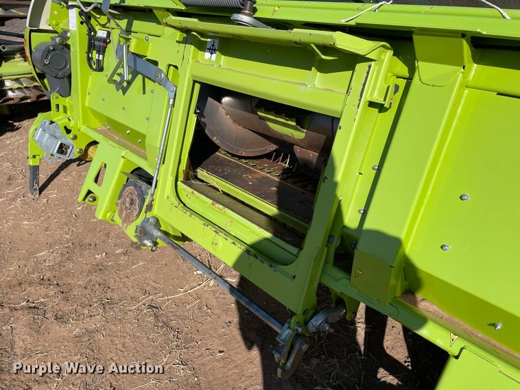 image for item DJ5072 2016 Claas 380  pickup head