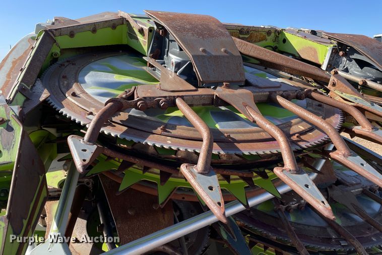 image for item DJ5073 2016 Claas Orbis 750  rotary forage head