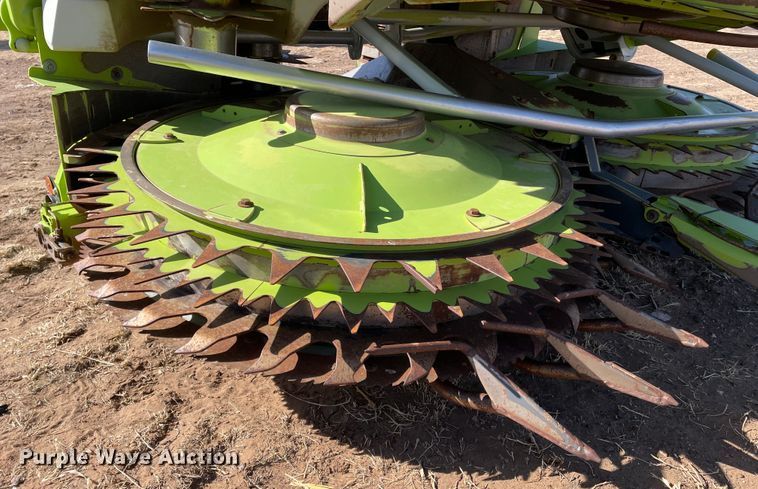 image for item DJ5073 2016 Claas Orbis 750  rotary forage head