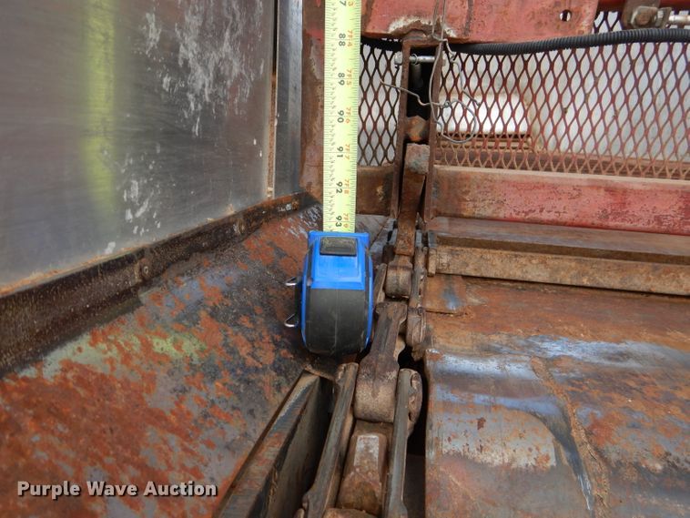 image for item DJ8938 1975 Bocats  silage trailer