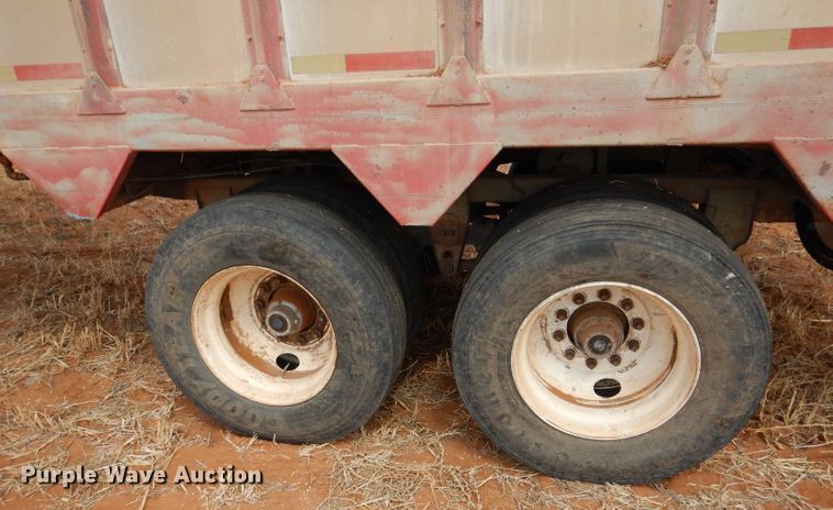 image for item DJ8938 1975 Bocats  silage trailer