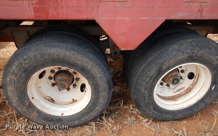 image for item DJ8938 1975 Bocats  silage trailer