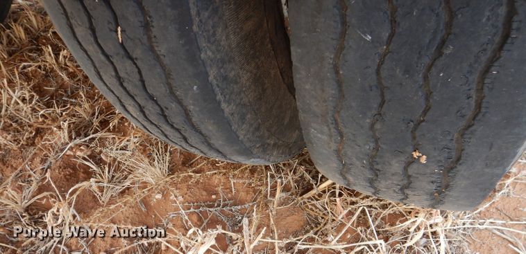 image for item DJ8938 1975 Bocats  silage trailer