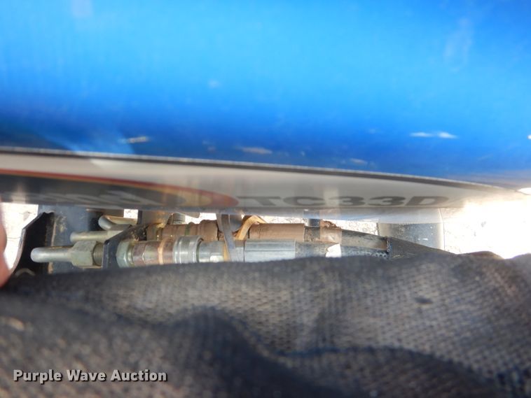 image for item DJ8940 New Holland TC33D  MFWD tractor