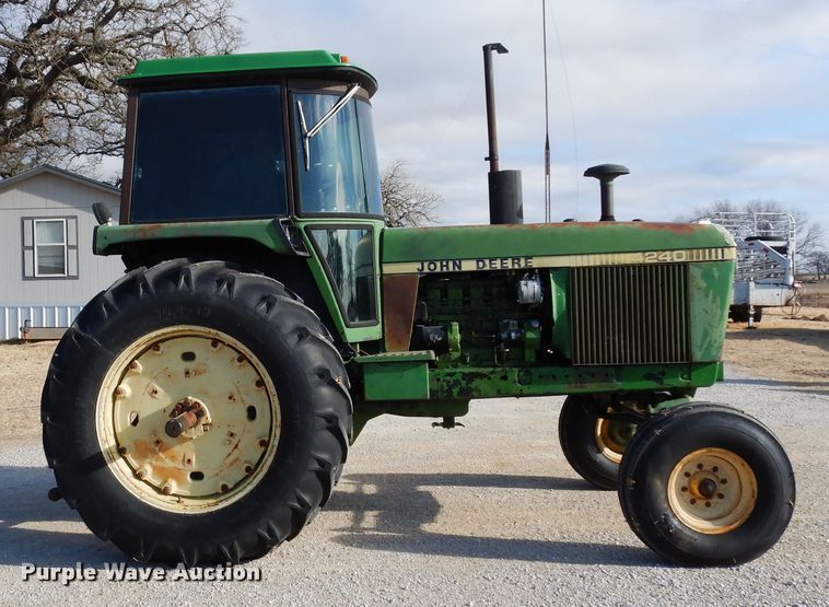image for item DK0307 1979 John Deere 4240  tractor