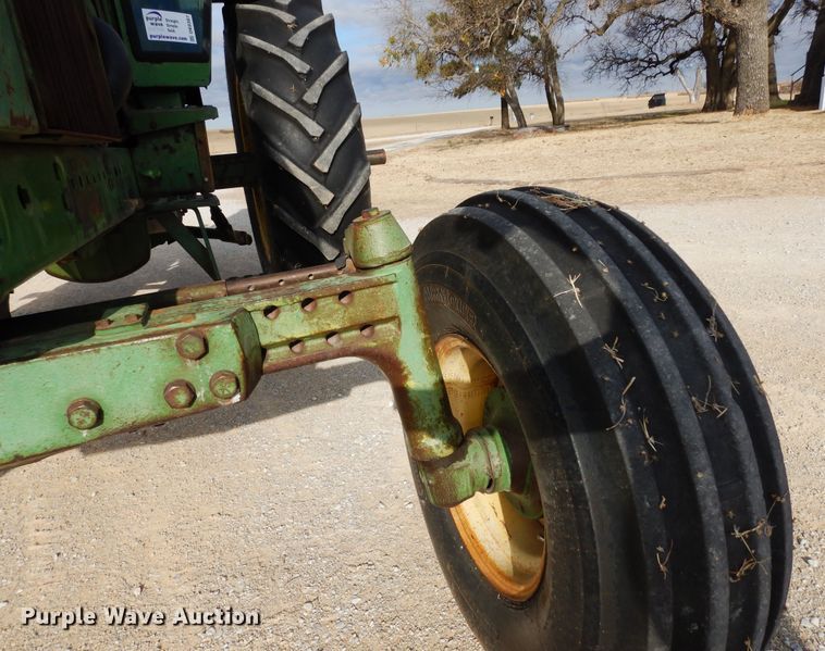 image for item DK0307 1979 John Deere 4240  tractor