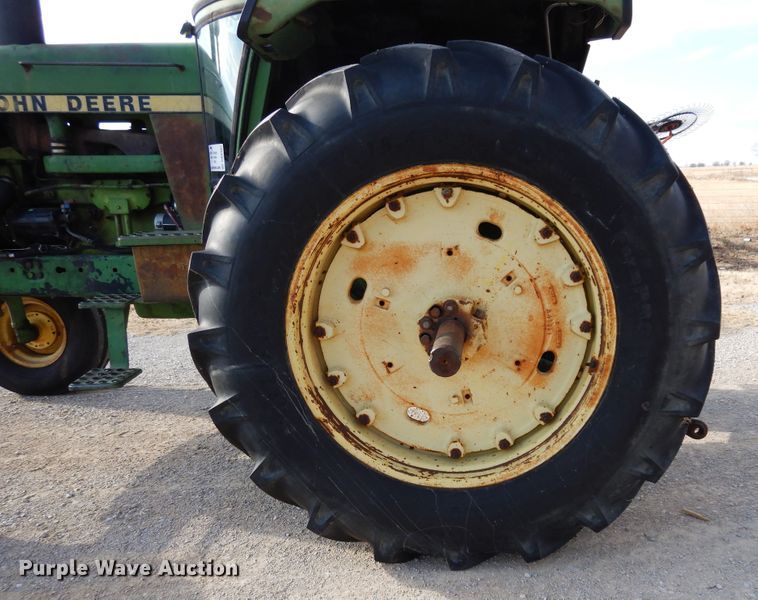 image for item DK0307 1979 John Deere 4240  tractor