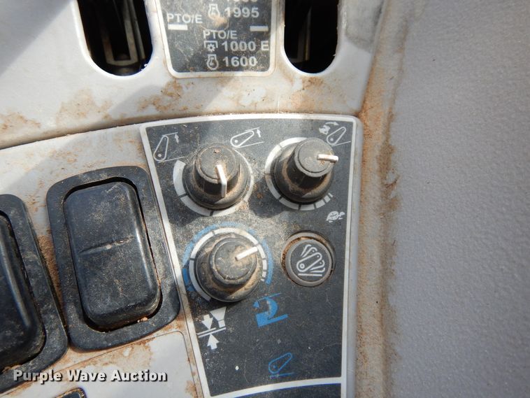 image for item DK0319 Kubota M7-151  MFWD tractor