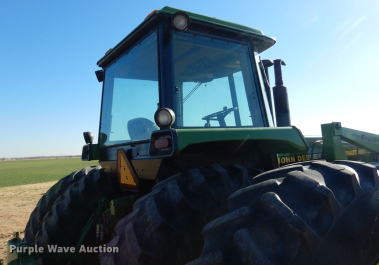 image for item DK4380 1990 John Deere 4955  MFWD tractor