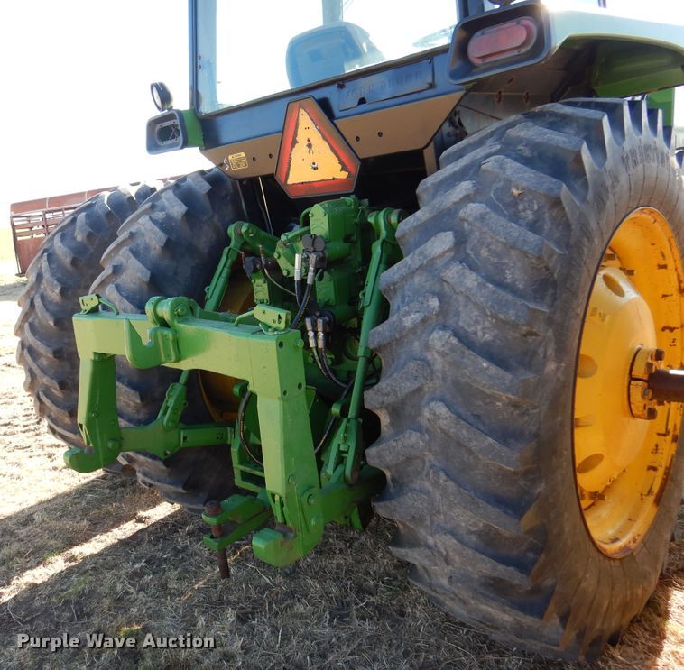 image for item DK4380 1990 John Deere 4955  MFWD tractor