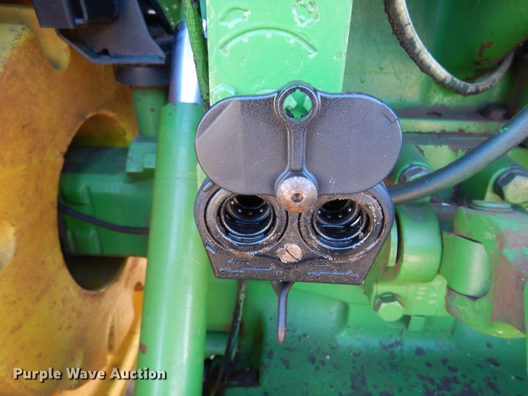 image for item DK4380 1990 John Deere 4955  MFWD tractor