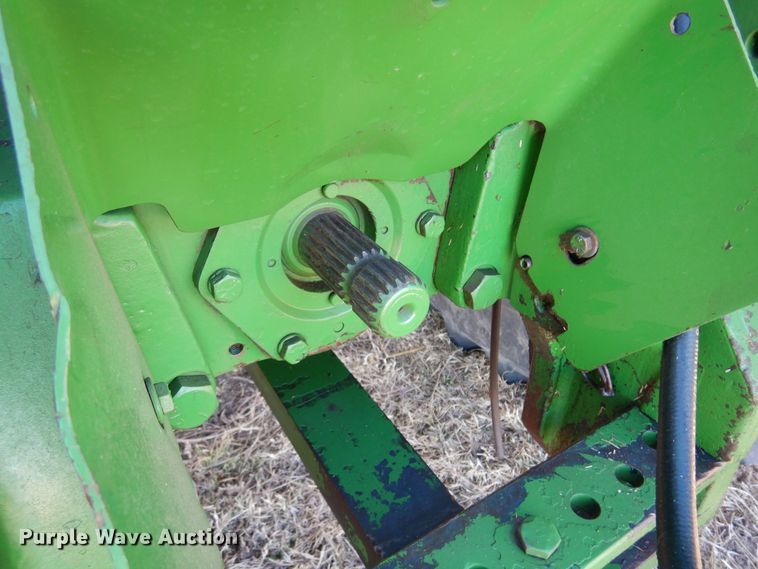 image for item DK4380 1990 John Deere 4955  MFWD tractor